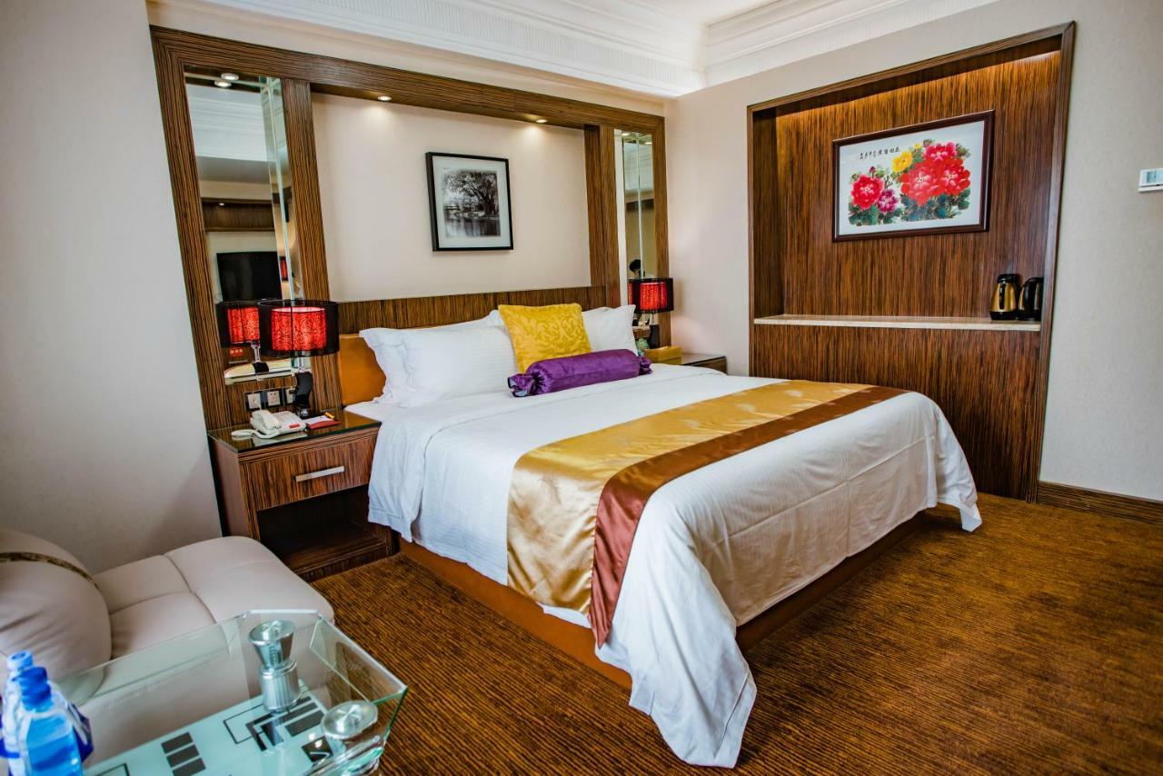 Nanyang King'S Gate Hotel--Free Shuttle Service To Canton Fair Exterior foto